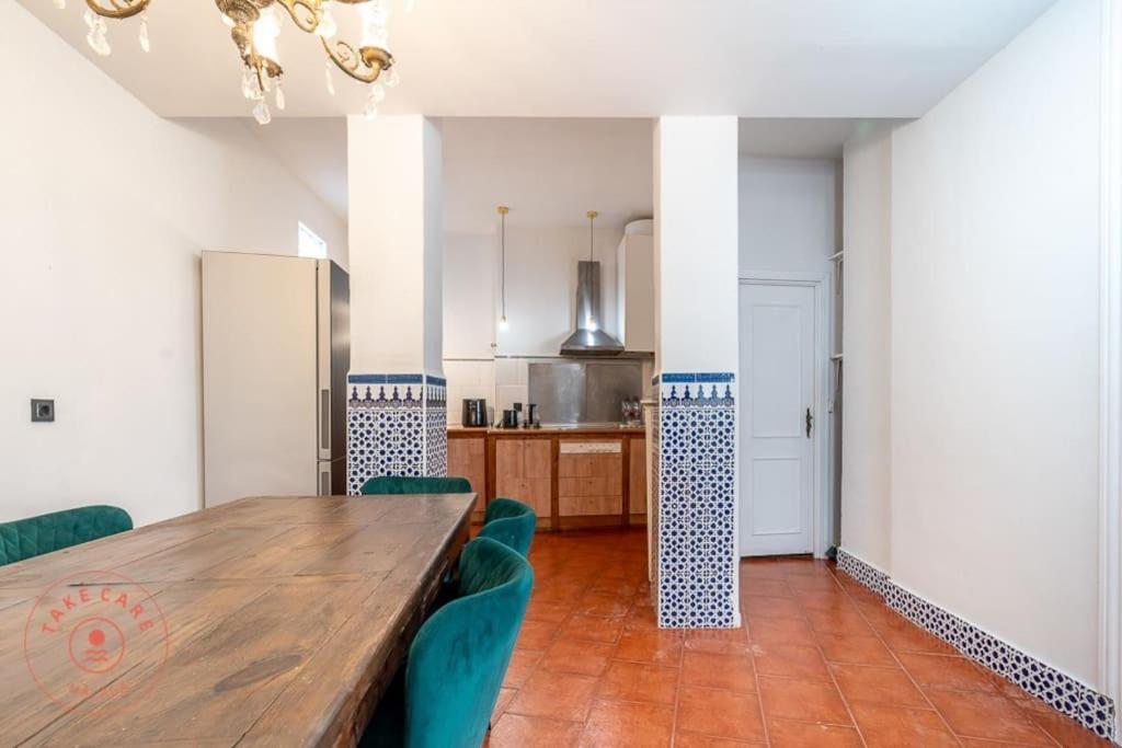 Beautiful Flat Near Plaza Merced *